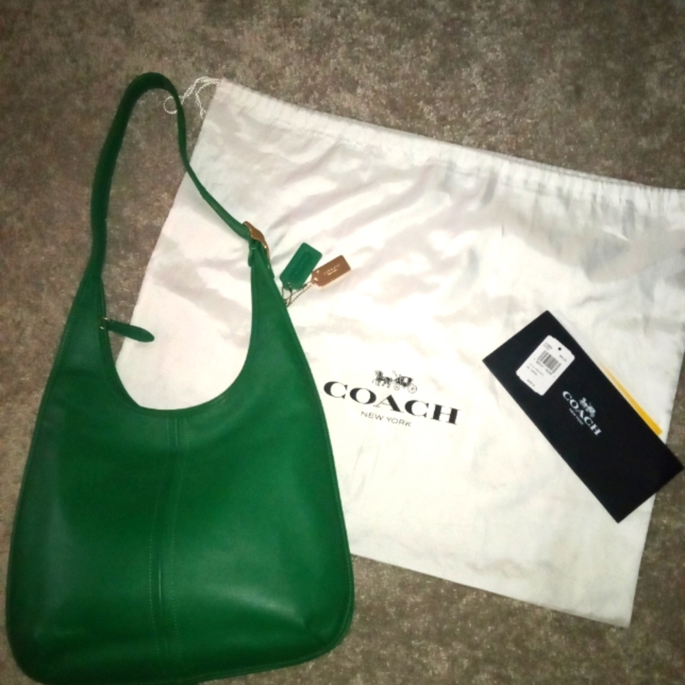 Green Leather Coach Shoulder Bag 12x10